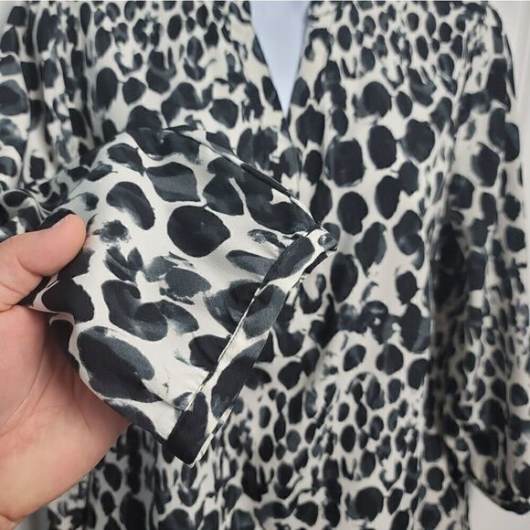 LIZ LANGE Maternity Black & White Blouse - Picture 2 of 7